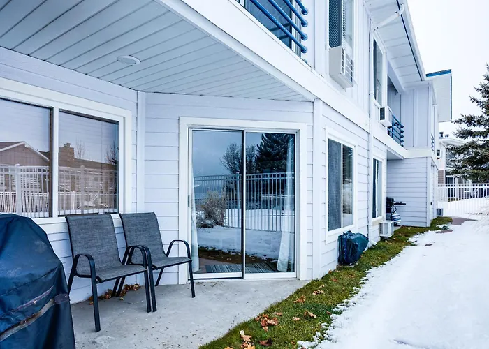 Garden City Condo With Pool Access By Bear Lake!