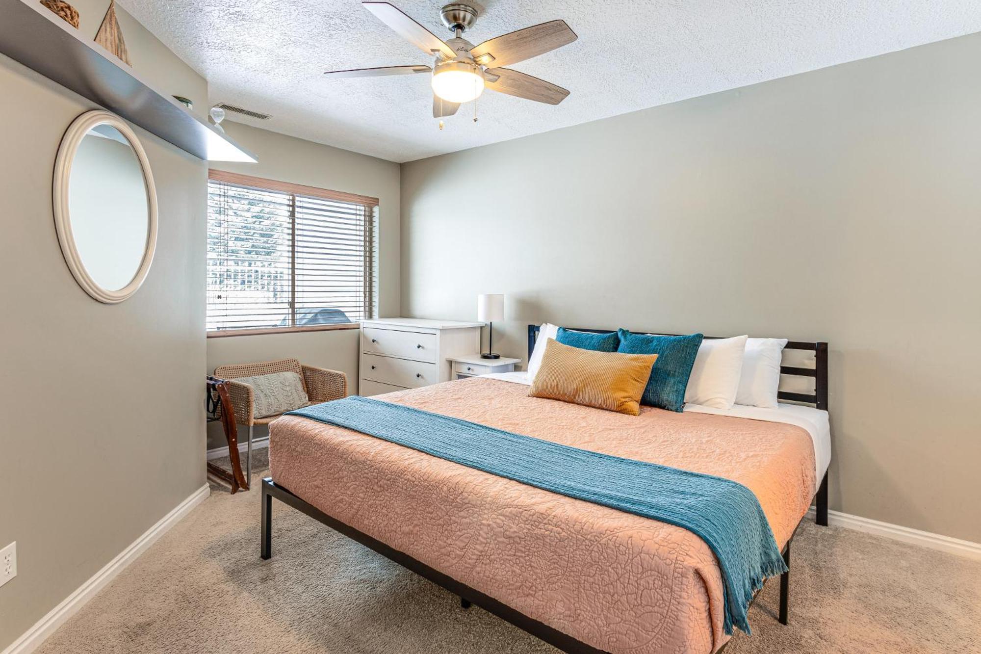 Garden With Pool Access By Bear Lake! Apartment Garden City