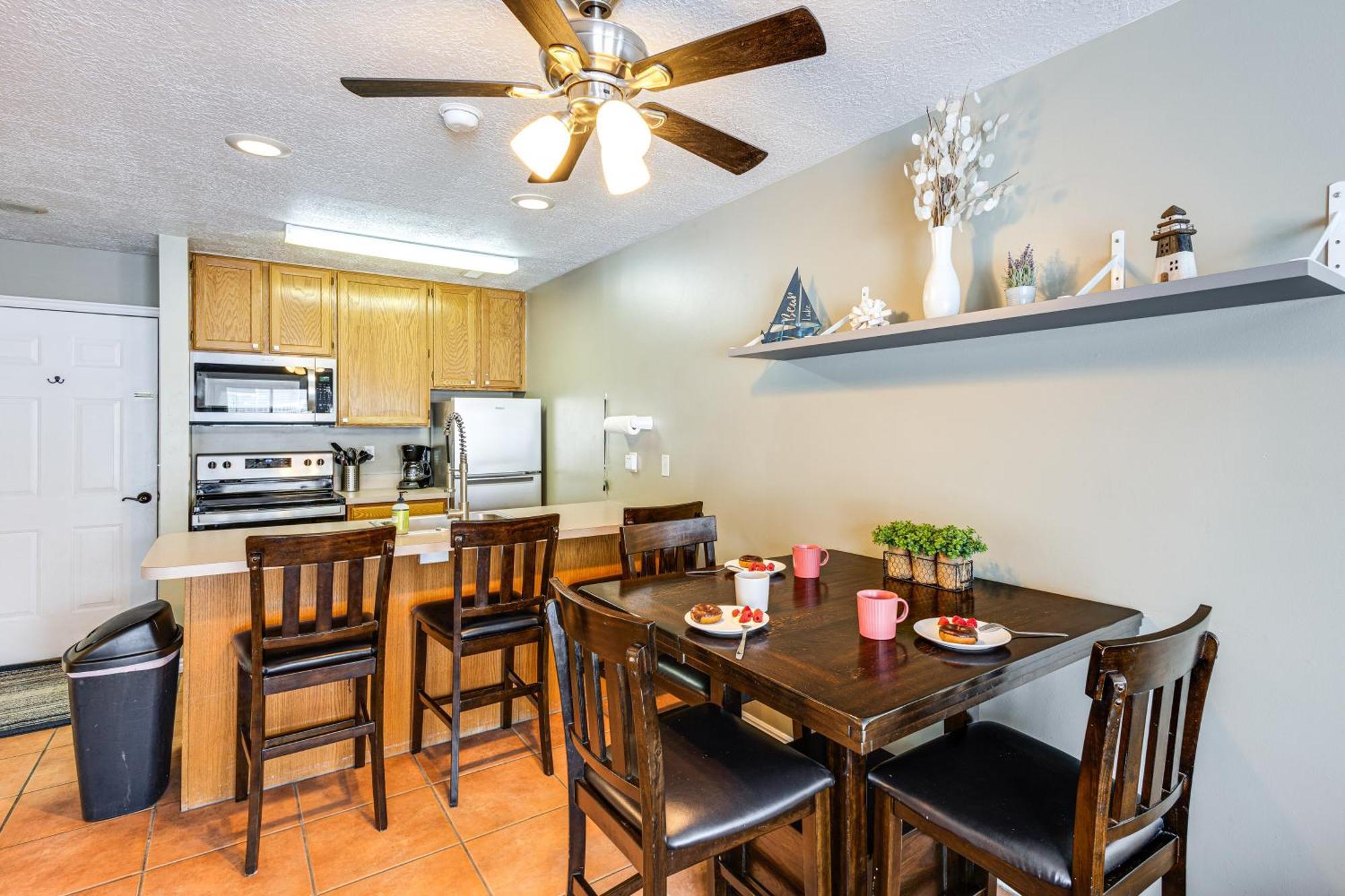 Garden With Pool Access By Bear Lake! Apartment Garden City